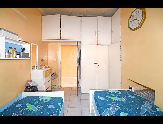 3 BEDROOM HOUSE FOR SALE IN MAYFAIR